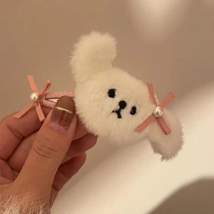 Barrette à cheveux chien en peluche crème avec nœuds roses et perle pour filles