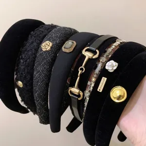 Elegant Black Velvet Padded Headband For Women Vintage Plaid Checkerboard Hair Hoop With Metal Buckle Floral Accents