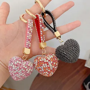 Luxury Heart Shaped Full Rhinestone Keychain Exquisite Metal Key Ring Bag Pendant For Women Fashion Jewelry Accessories