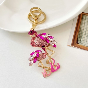 Simpatico Portachiavi Fenicottero Con Strass in Cartone Animato in Lega di Zinco Placcato Oro Rosa Ciondolo Uccello Borsa Fascino Donna Gioielli