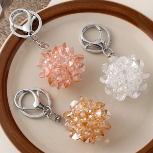 Porte-clés Boule de Cristal Mode Coréenne pour Femmes Exquis Pendentif de Sac en Perles de Cristal Artificiel en Alliage pour Voiture