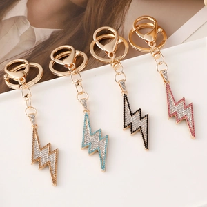 Hip Hop Rhinestone Alloy Lightning Bolt Keychain For Car Bag Pendant Fashion Jewelry Accessory Gift For Women Men