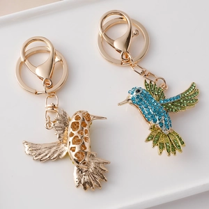 Kreative Kristall-Kolibri-Schlüsselanhänger in Goldlegierung mit bunten Strasssteinen