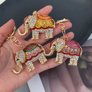 Sparkling elephant keychain set with rhinestones and enamel charms for handbag decoration