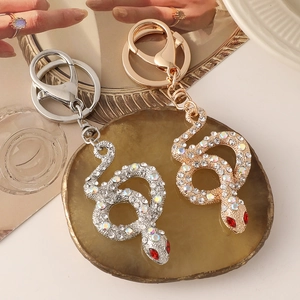 Zodiac Snake Rhinestone Keychain Fashion Metal Animal Bag Pendant Luxury Car Key Ring Decorative Accessory Gift For Women
