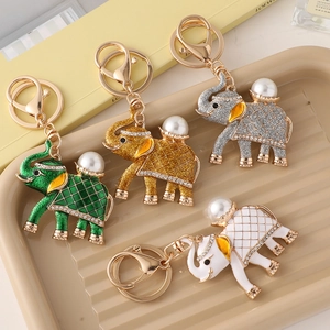Luxury Enamel Rhinestone Elephant Keychain For Women Zinc Alloy Imitation Artificial Pearl Animal Keyring Bag Pendant Jewelry Gift