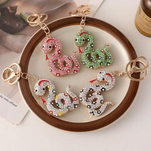 Porte-clés Serpent du Zodiaque en Strass Alliage de Zinc Métal Anneau de Voiture Émail Pendentif Animal Cadeau Sac
