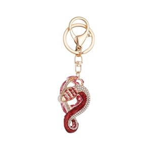 Porte-clés serpent coloré avec émail rouge et strass sur anneau en alliage doré