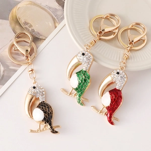 Fashion Toucan Keychain Cartoon Rhinestone Enamel Bird Bag Pendant Metal Key Ring Creative Jewelry Gift For Women Girls