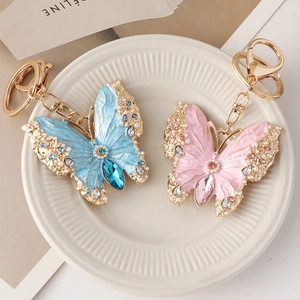 Exquisite Alloy Enamel Butterfly Keychain Rhinestone Artificial Pearl Inlaid Luxury Bag Hanging Jewelry Pendant Gift For Women