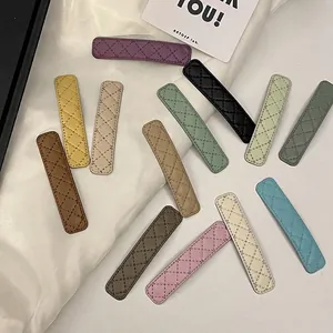 Lot de barrettes rectangulaires en similicuir matelassé en douze couleurs macaron variées