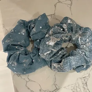 Chouchou en Denim avec Paillettes Style Coréen Fait à la Main Grand Élastique à Cheveux en Tissu Bleu Accessoire Cheveux Femme