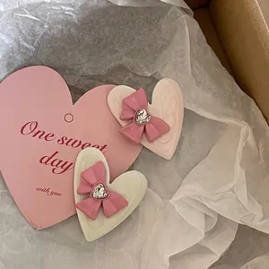 Sweet Y2K Heart Bow Hair Clip For Women Pink Creamy White Rhinestone Bowtie Fringe Clip Dopamine Side Hairpin Accessory