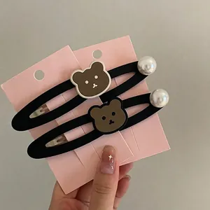 Vintage Cute Bear Faux Artificial Pearl Hair Clip For Women Fashionable Acrylic BB Clip Hairpins Sweet Fringe Side Clip Accessory