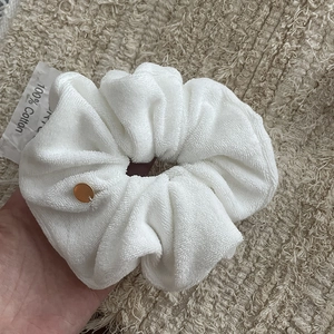 White cotton towel fabric scrunchie with rose gold metal detail for women