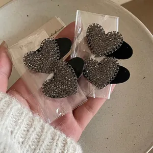 Pinces à Cheveux Coeur Strass Rétro Français Pour Femmes Élégantes Pinces à Frange Cristal Automne Hiver Accessoire de Mode