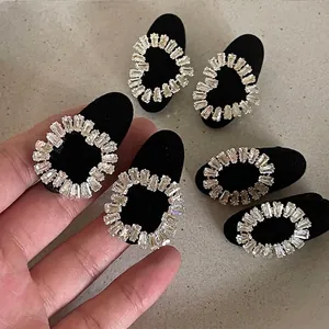 Pince à Cheveux Vintage Française en Velours avec Strass Élégante Pince Latérale Noire Flocage Cœur Ovale Géométrique Femme