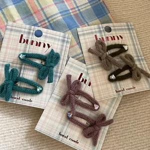 Fermagli per Capelli a Fiocco in Tessuto Fatti a Mano Con Clip a Becco d'Anatra in Metallo Strass a Cuore Elegante Forcina Donna Gioielli