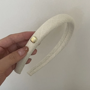 Elegant beige vintage wool fabric headband with gold fashion buckle for high cranial top