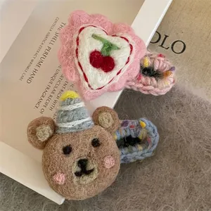 Handmade Wool Felt Hair Clips For Kids Cute Plush Bear Cherry Patterns Sweet Duckbill Clips Fashion Hairpins Hair Accessories