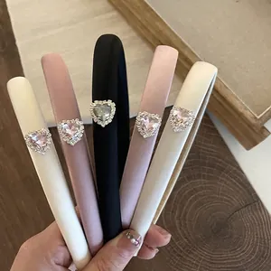 Elegant Women Padded High Top Headband With Rhinestone Heart Fabric Wide Hair Hoop Sweet Fashion Hair Accessories For Party