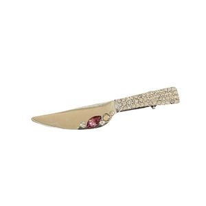Haarklammer aus flüssigem Metall mit rosa Strasssteinen im coolen Punk-Stil