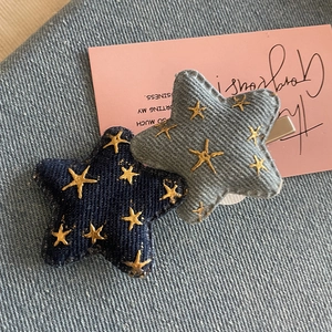 Lot de barrettes en forme d'étoile en jean avec motifs dorés et clip en métal