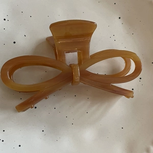 Elegant amber acetate bow hair claw clip for French style women updo hair accessories