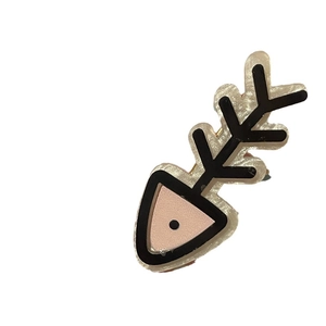 Cute fish bone hair clip in pink and black resin, minimalist Japanese style accessory