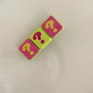 Cute pink and green question mark square hair clip with a 3-block anime style design