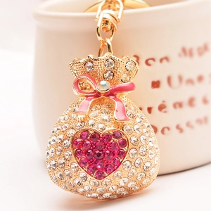 Porte-clés Sac de Fortune de Style Chinois Vintage avec Motif Cœur et Strass Incrustés Pendentif de Sac en Alliage Cadeau Femme