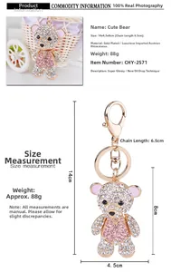Detailed size specifications of cute bear keychain with dimensions in centimeters
