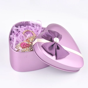 Elegante Schmuck Geschenkbox Verpackung Für Ringe Ohrringe PE Film Schwebende Display Box Herz Blechdose Mit Schleife
