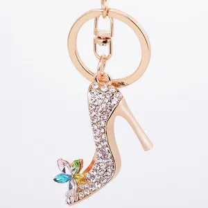 Porte-clés en Alliage de Zinc avec Strass Forme Chaussure à Talon Haut Pendentif de Sac Voiture Bijoux de Mode Femme