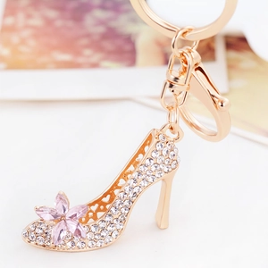 Porte-clés chaussure à talon en strass avec motif floral rose et métal doré rose