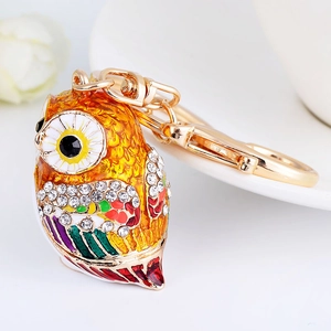 Sparkling crystal owl keychain in gold-plated alloy for handbags and car keys charm