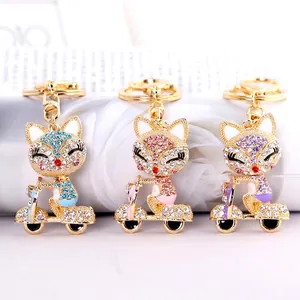 Portachiavi con Volpe su Scooter in Cartone Animato con Strass in Lega Ciondolo per Borsa Gioielli di Moda per Donne Ragazze Regalo