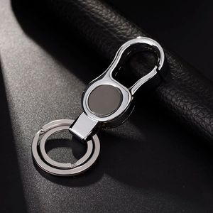 Polished silver metal car keychain with dual rings and hook for men's business gift