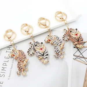 Vintage Zinc Alloy Tiger Keychain Luxurious Rhinestone Animal Bag Pendant Sparkly Leopard Key Ring Accessory Gift For Women