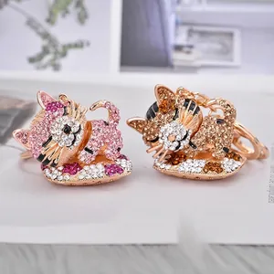 Porte-Clés Chat qui Dort en Strass Dessin Animé Chat Oreiller Alliage de Zinc Anneau de Clé Décoration Sac de Voiture Cadeau