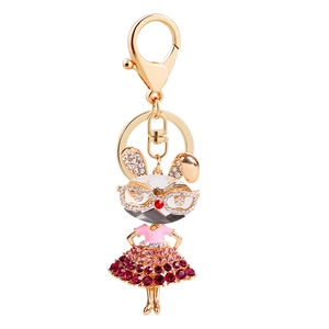 Sparkling crystal rabbit keychain with pink rhinestones and gold plating for women's bags