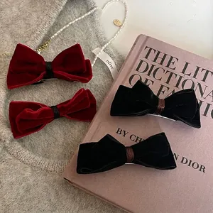 Vintage Velvet Bowknot Hair Clip Elegant French Style Red Black Ribbon Duckbill Clip For Women Fashion Hair Accessories