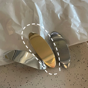 Minimalist metallic hair clip set in gold silver and gunmetal grey for women