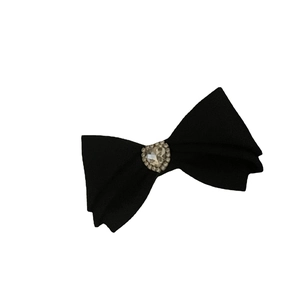 Barrette à cheveux luxe nœud noir ornée d'un strass étincelant en forme de cœur au centre