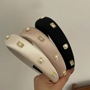 Three-piece French vintage sponge headbands with pearls and zircon crystals