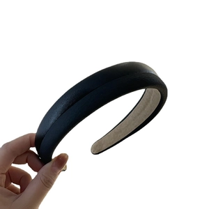 Padded black PU leather headband with comfortable yellow velvet lining for women