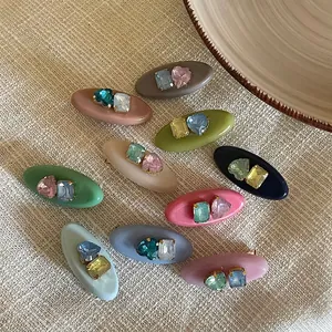 Vintage Candy Color ABS Rhinestone Heart Oval Hair Clips For Women Fashion Contrast Color Duckbill Clip Hair Accessories