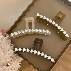 Elegant Heart Rhinestone Hair Claw Clip Large Acrylic Shark Clip For Women Non-Slip Strong Hold Hair Accessory Jewelry Gift
