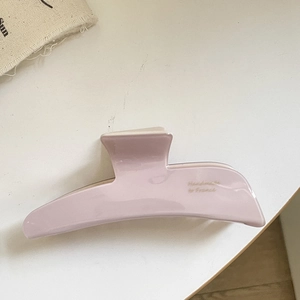 Pince à cheveux en acétate rose avec gravure dorée Handmade in France de haute qualité