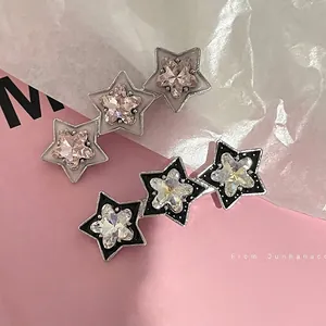 Fermagli per capelli a stella con strass rosa e neri in stile Y2K con finitura argento
